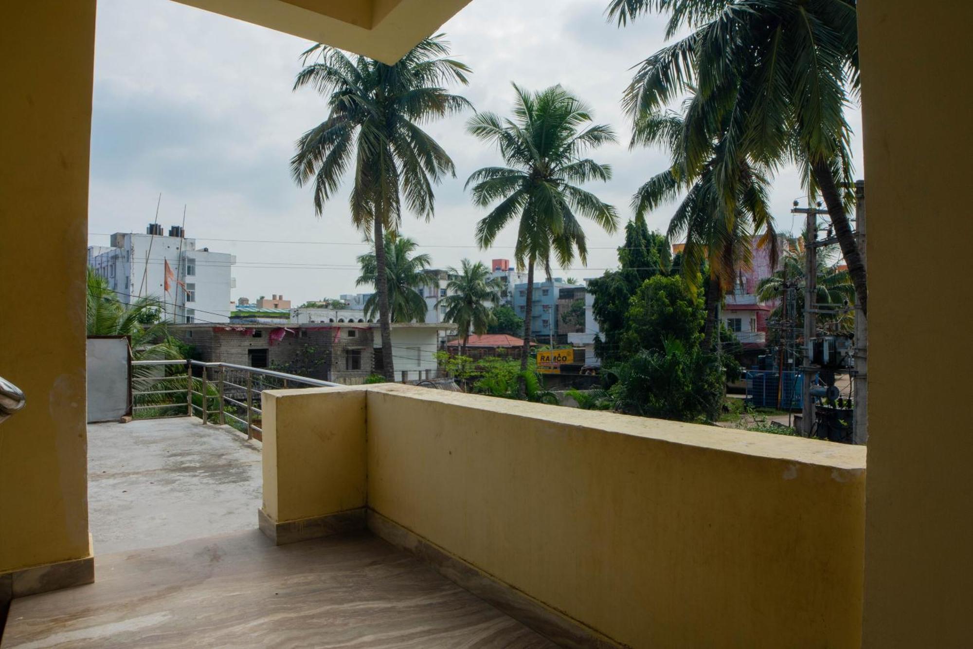 Oyo Surya Garden Retreat 3* Puri