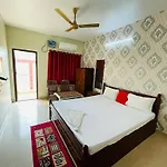 Hotel Lovely Star Inn ! Puri