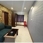 P Aradhya Hotel Near Sea And Temple