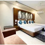 Puri Hotel A M B I K A - P A L A C E Near Sea Beach And Temple