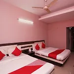 Oyo 6274 Hotel Janaki Residency