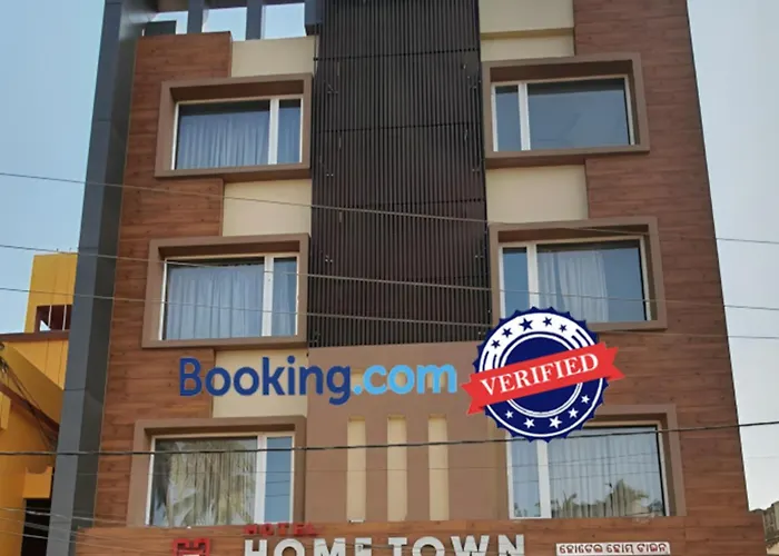 Hotel Home Town Near Temple And Beach