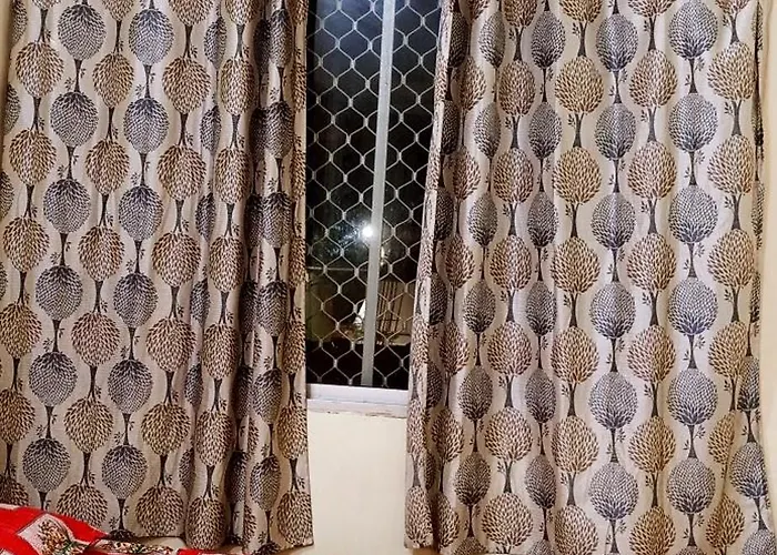 Omm Shri Lodge