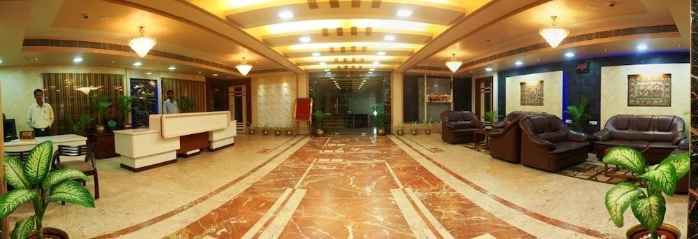 Hotel Nayak