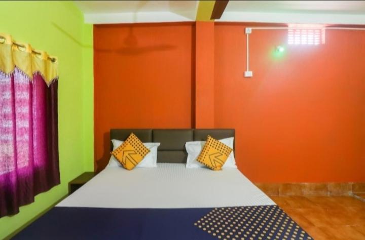 Hotel Shyam Puri