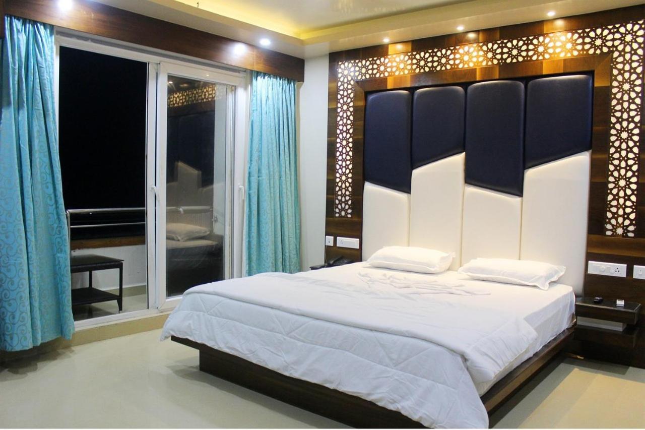 New Horizons Puri Hotel