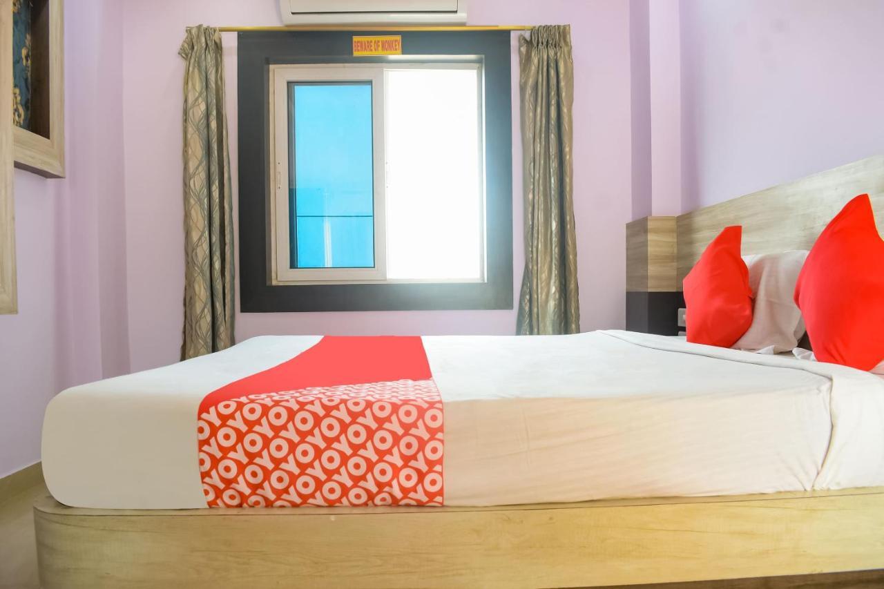 Hotel Oyo 36517 Hotel Bharati Inn 3*