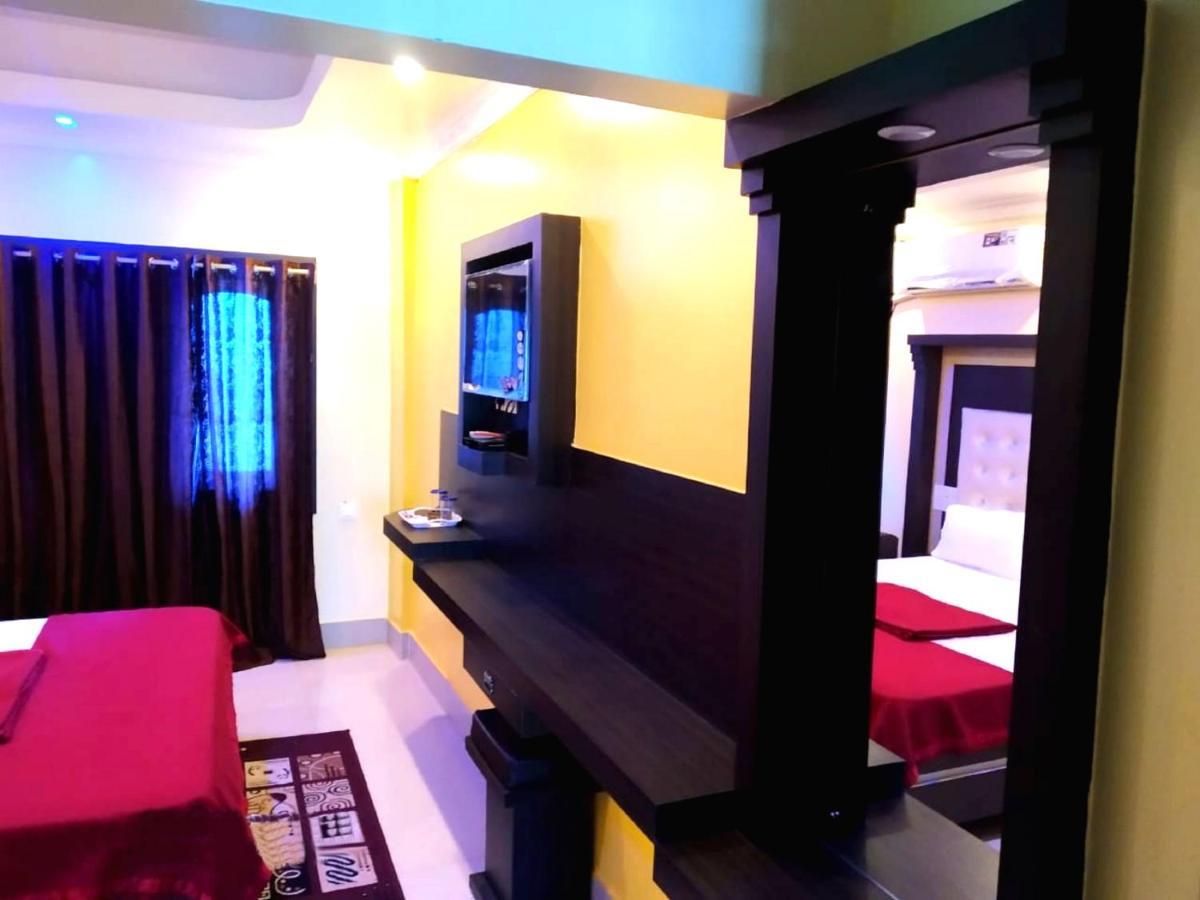 Hotel Asish 3*