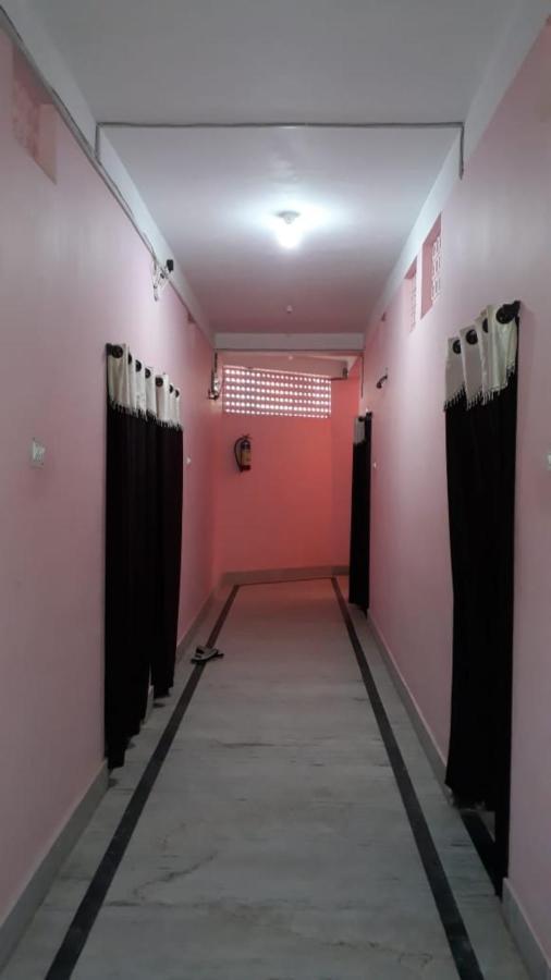 Hotel Gunjan
