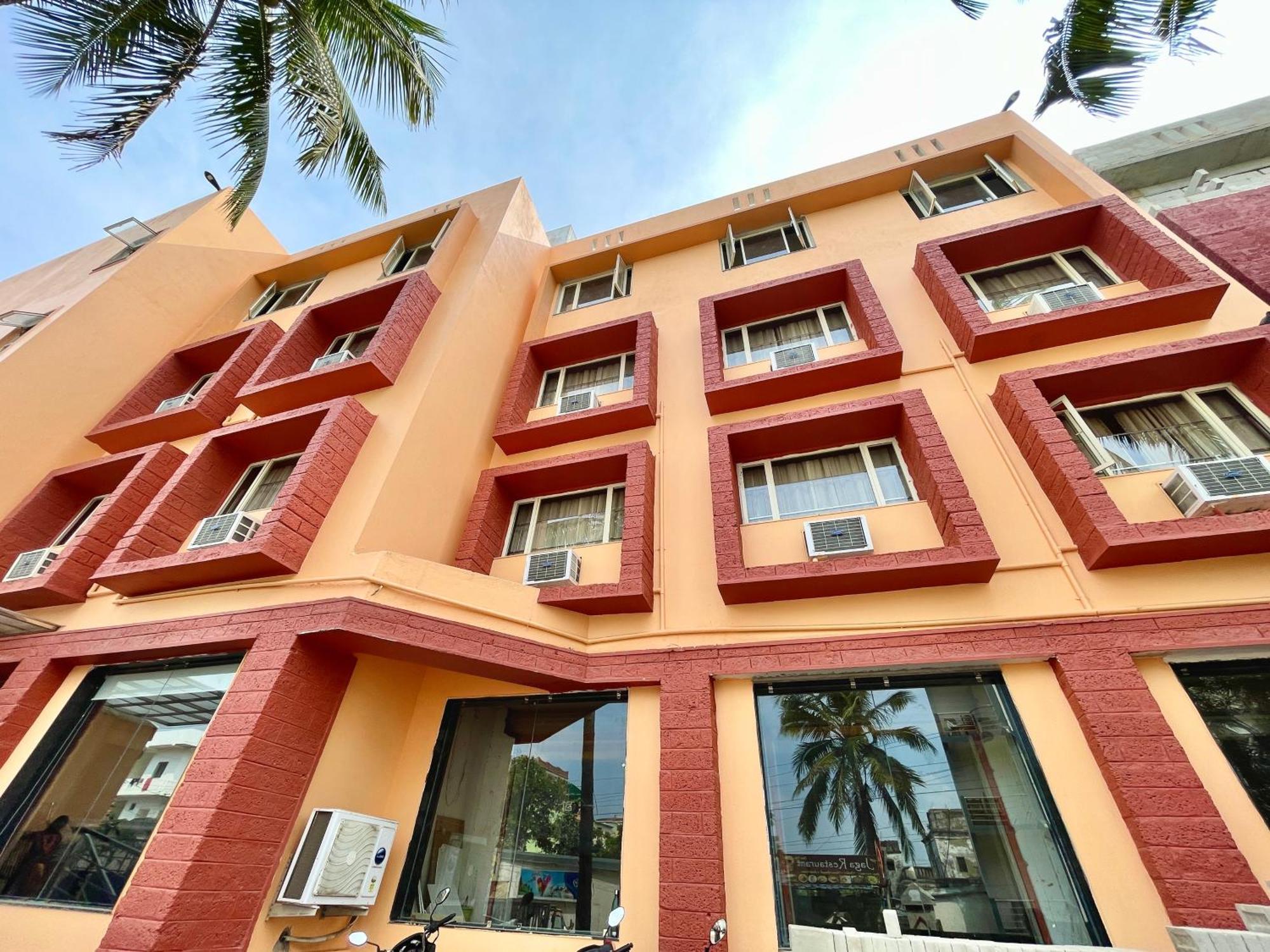 Hotel Rockbay ! Puri, Swimming Pool-lift-and-parking-facility Near Sea Beach & Temple Breakfast Included Puri
