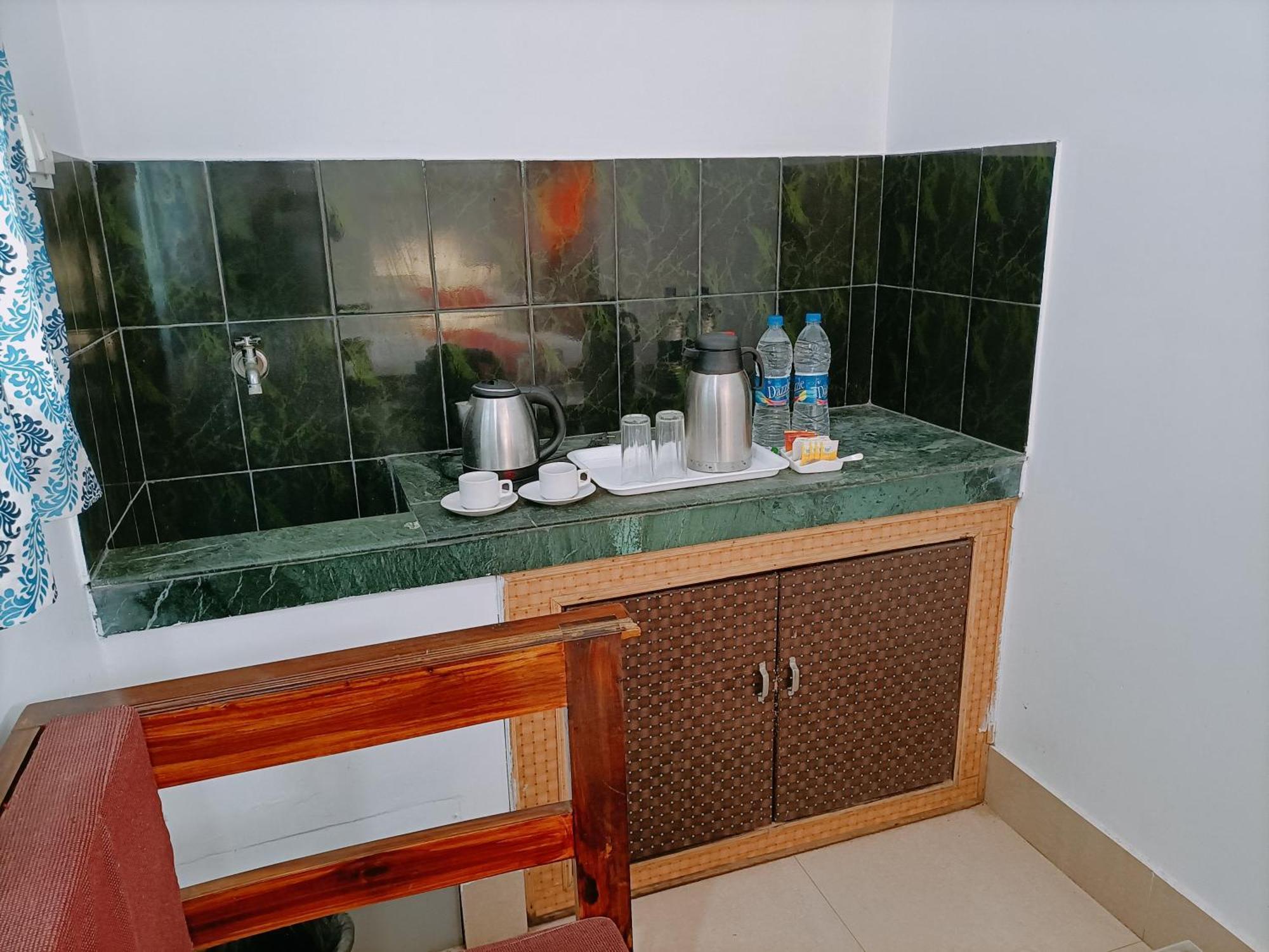Laxmi Narayan Residency 3*