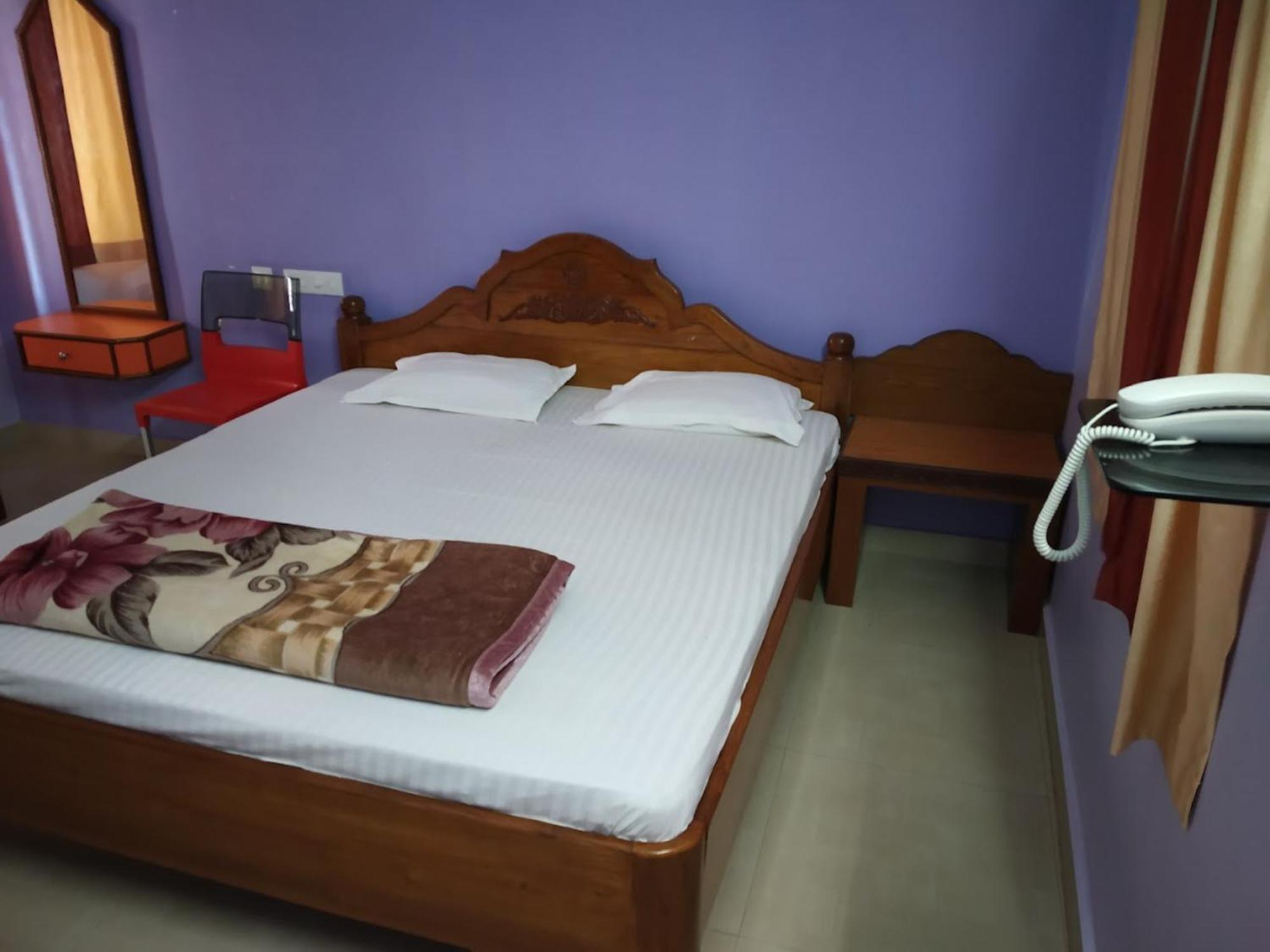 Hotel Goroomgo Mangal Chandi