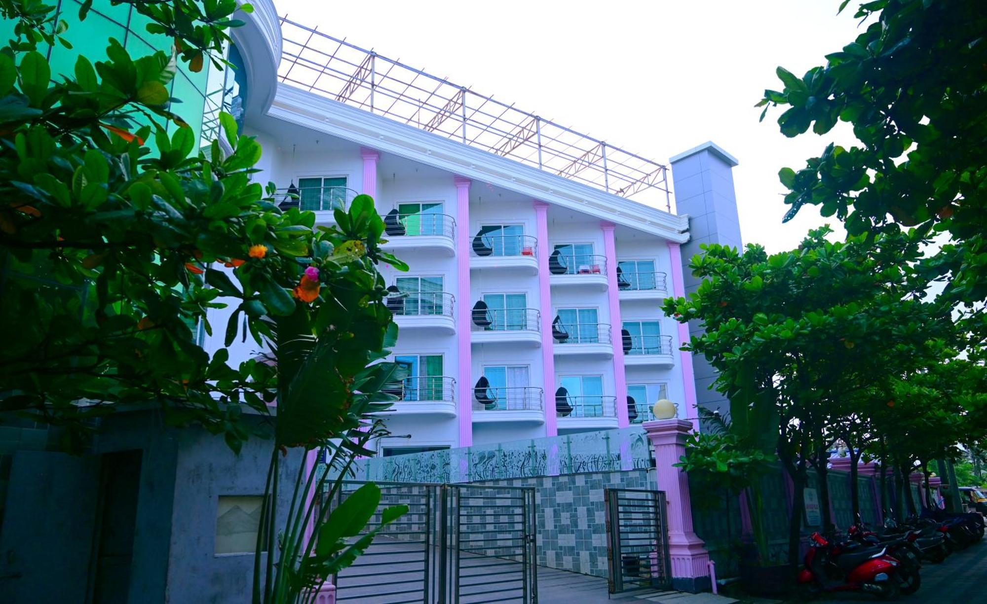 Jamindars Palace Hotel