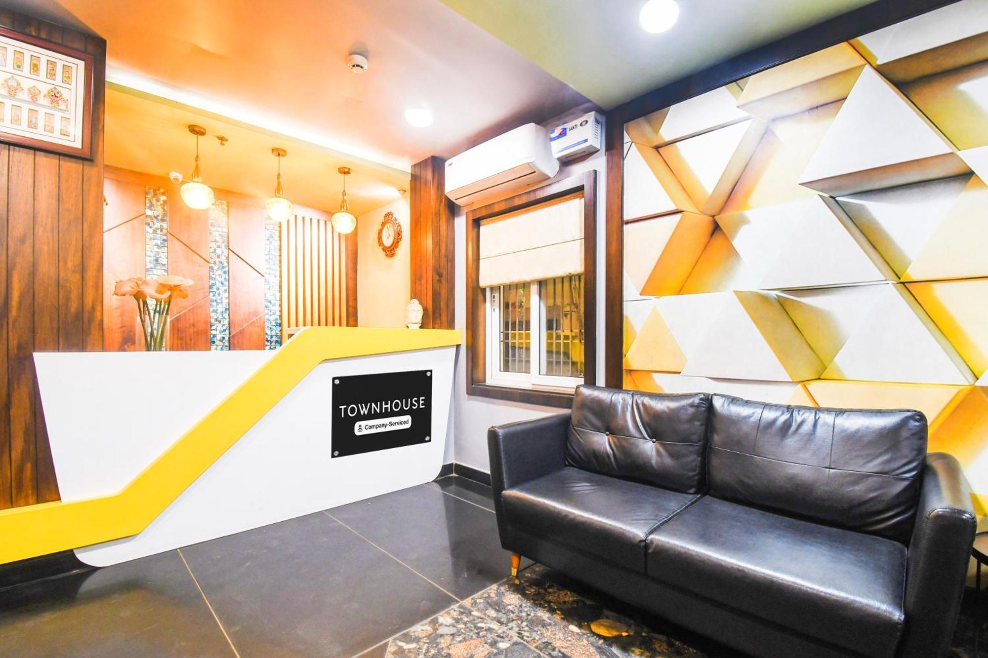 Hotel Super Townhouse Near Marine Drive Puri