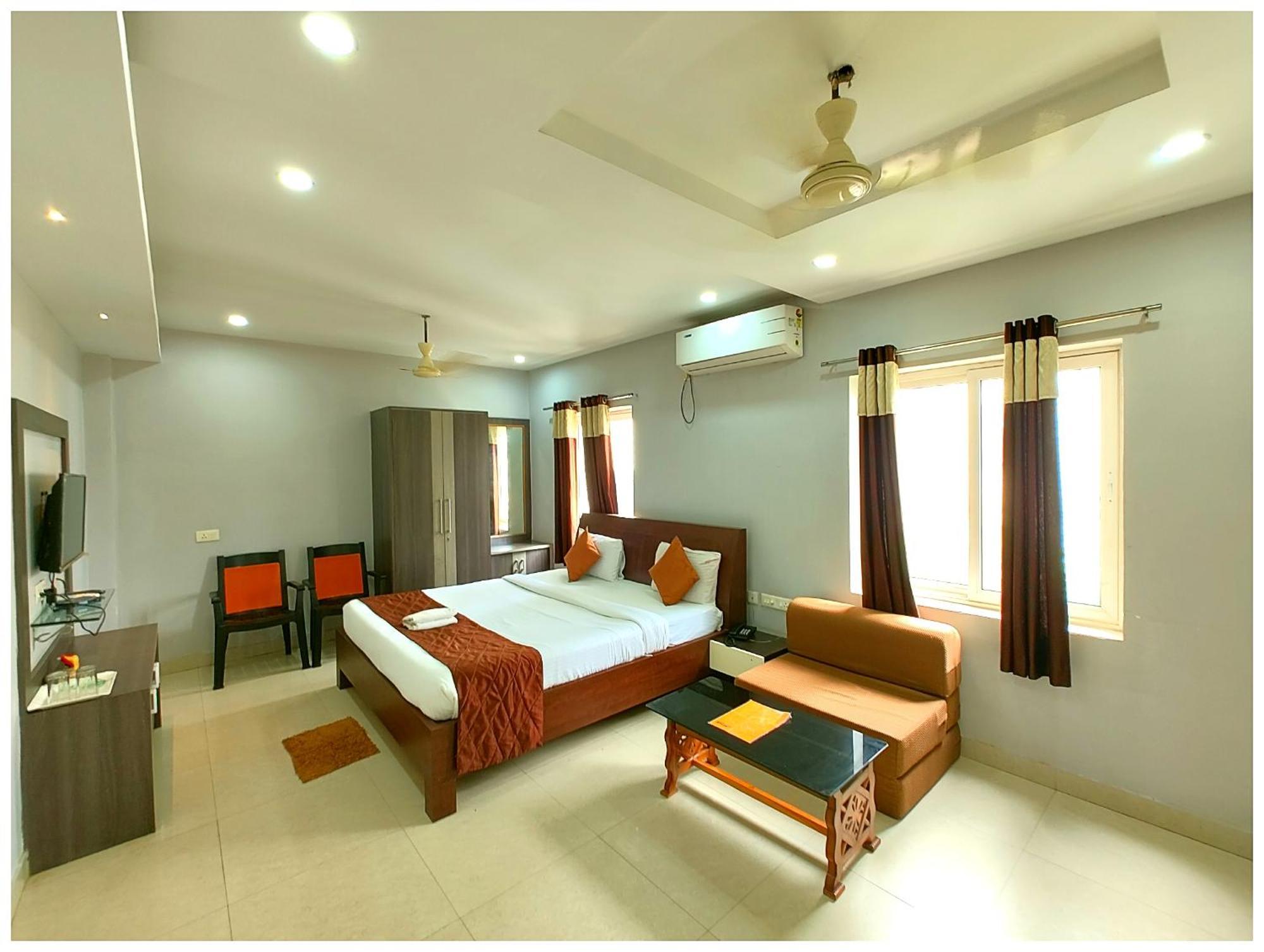M R Shivangi Near Sea 3*
