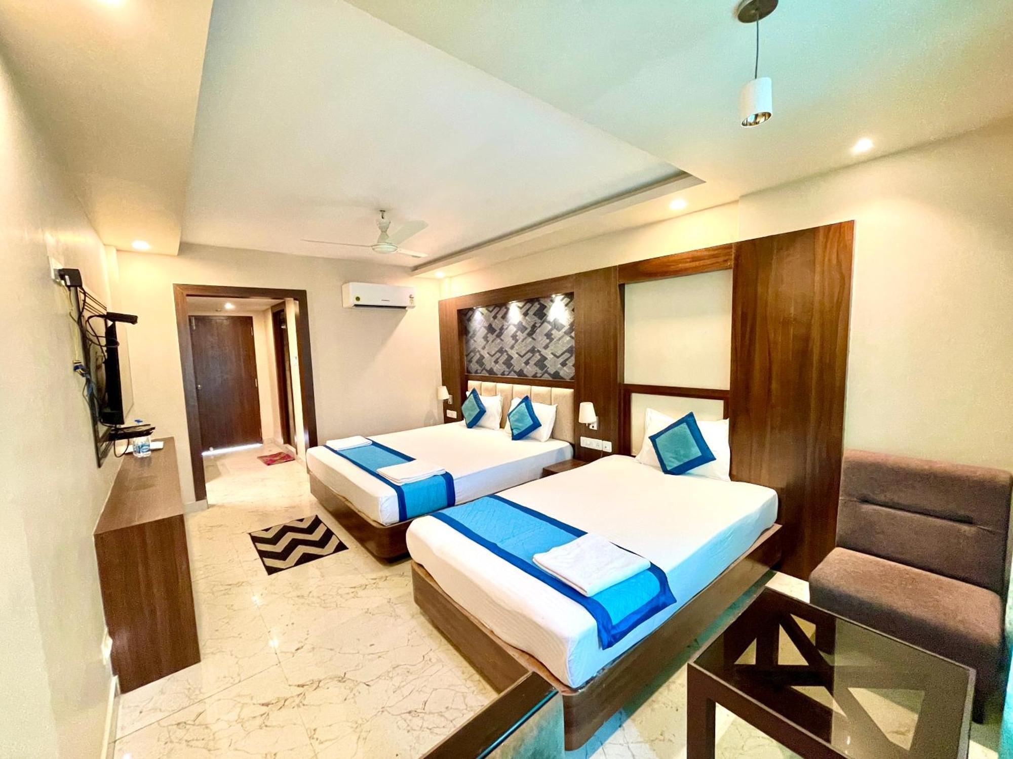 Hotel Golden New-ambika -palace,puri Puri