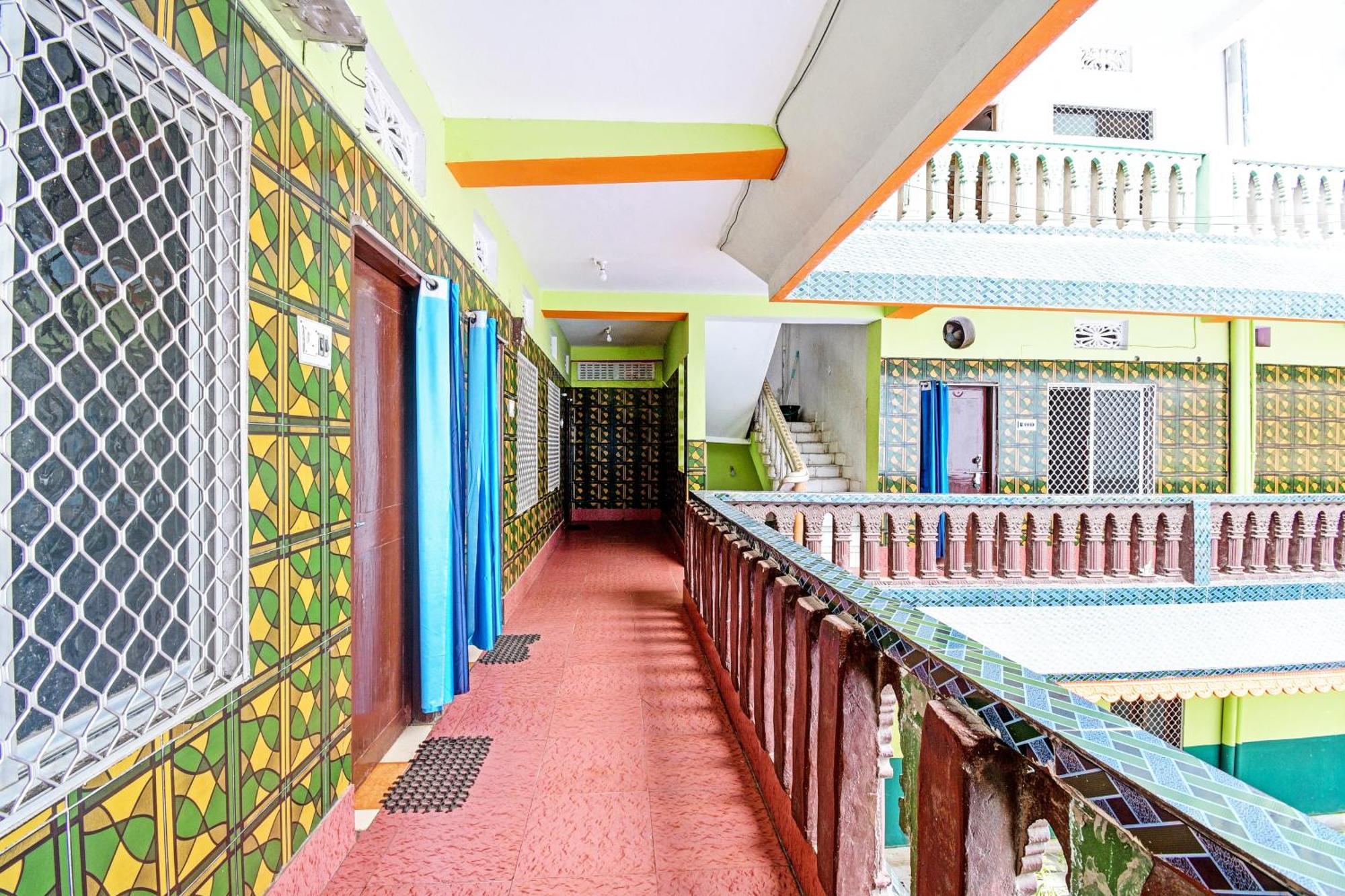O Sri Ram 3* Puri