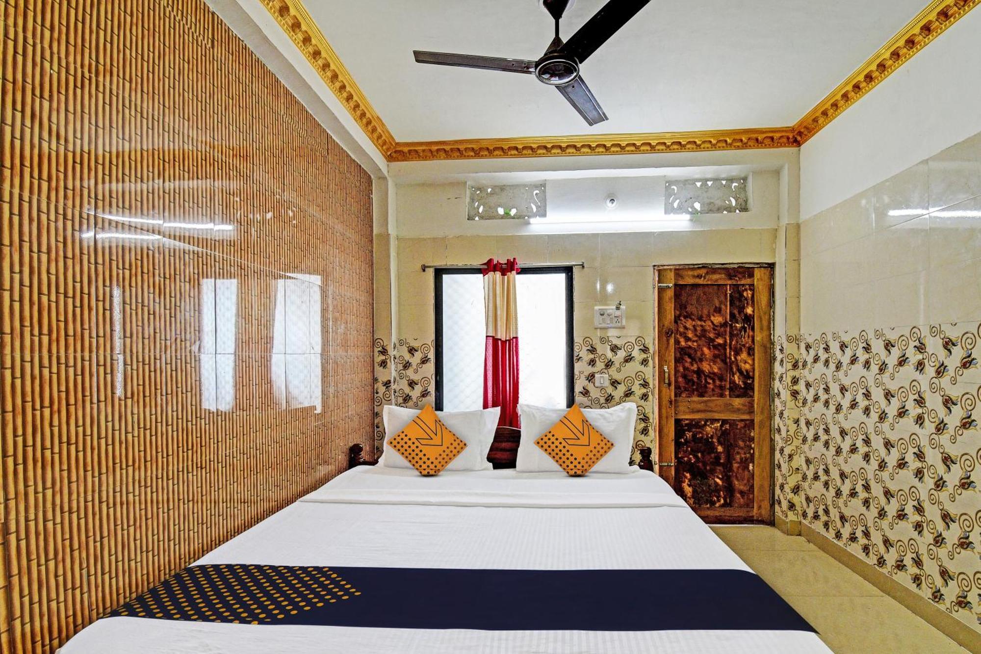 Hotel O Sri Ram 3*