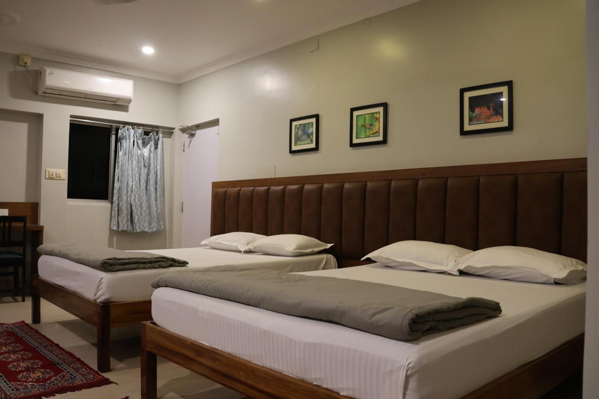 Hotel Raghunandan Residency