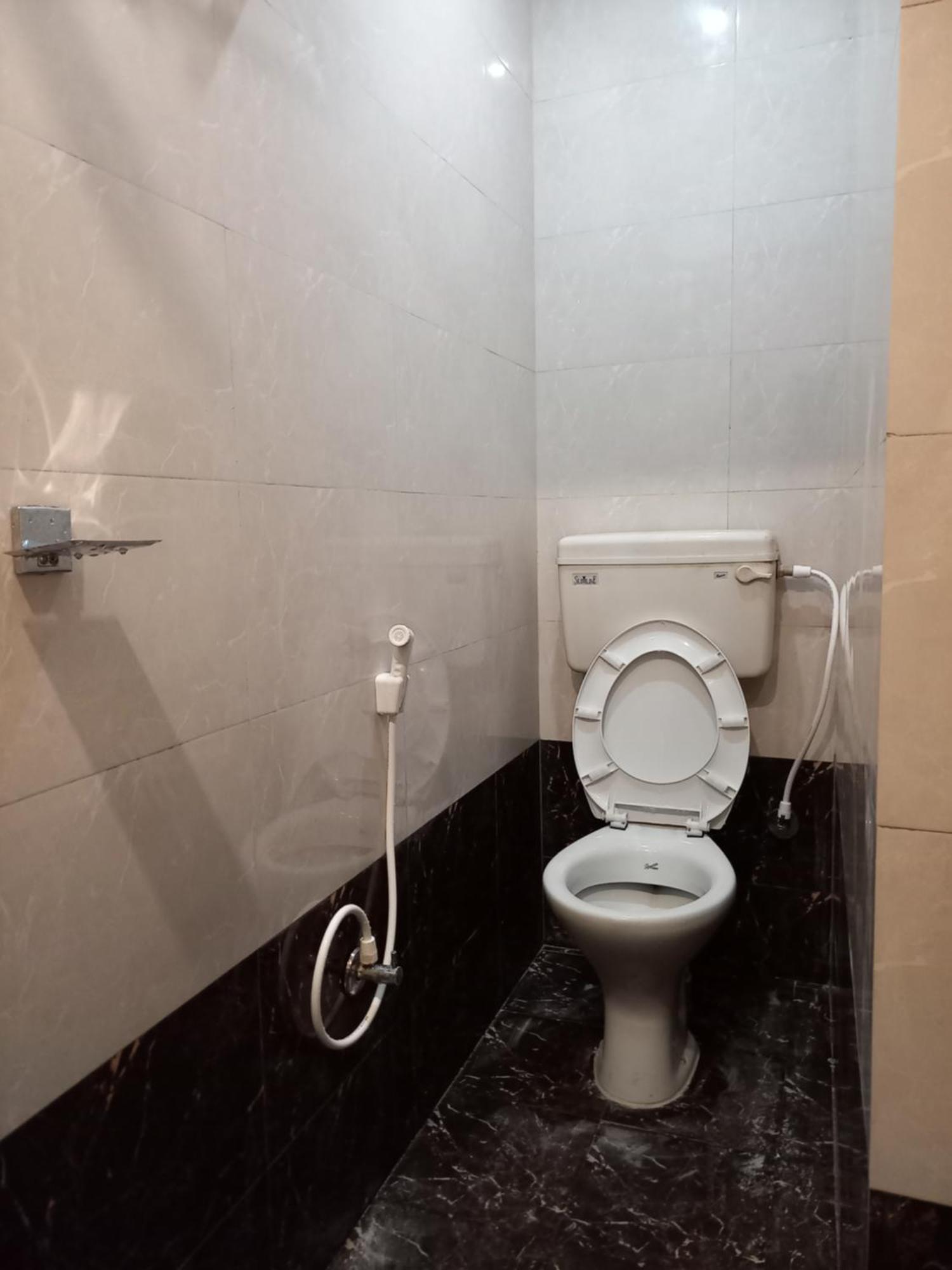 Raghunandan Residency * Puri