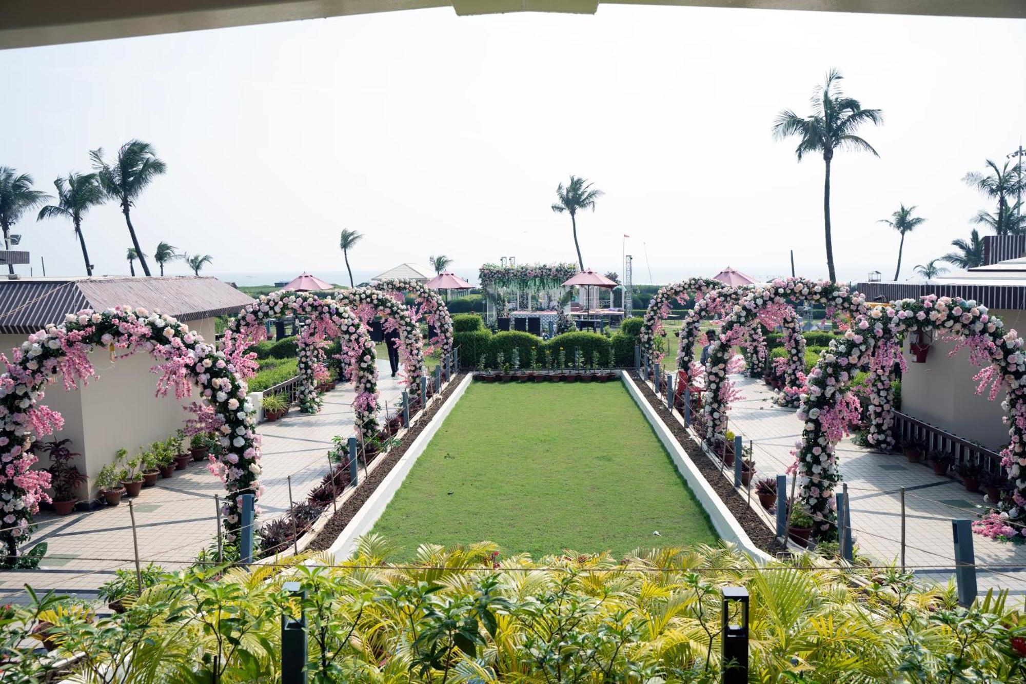 Hotel Holiday Resort Hotel