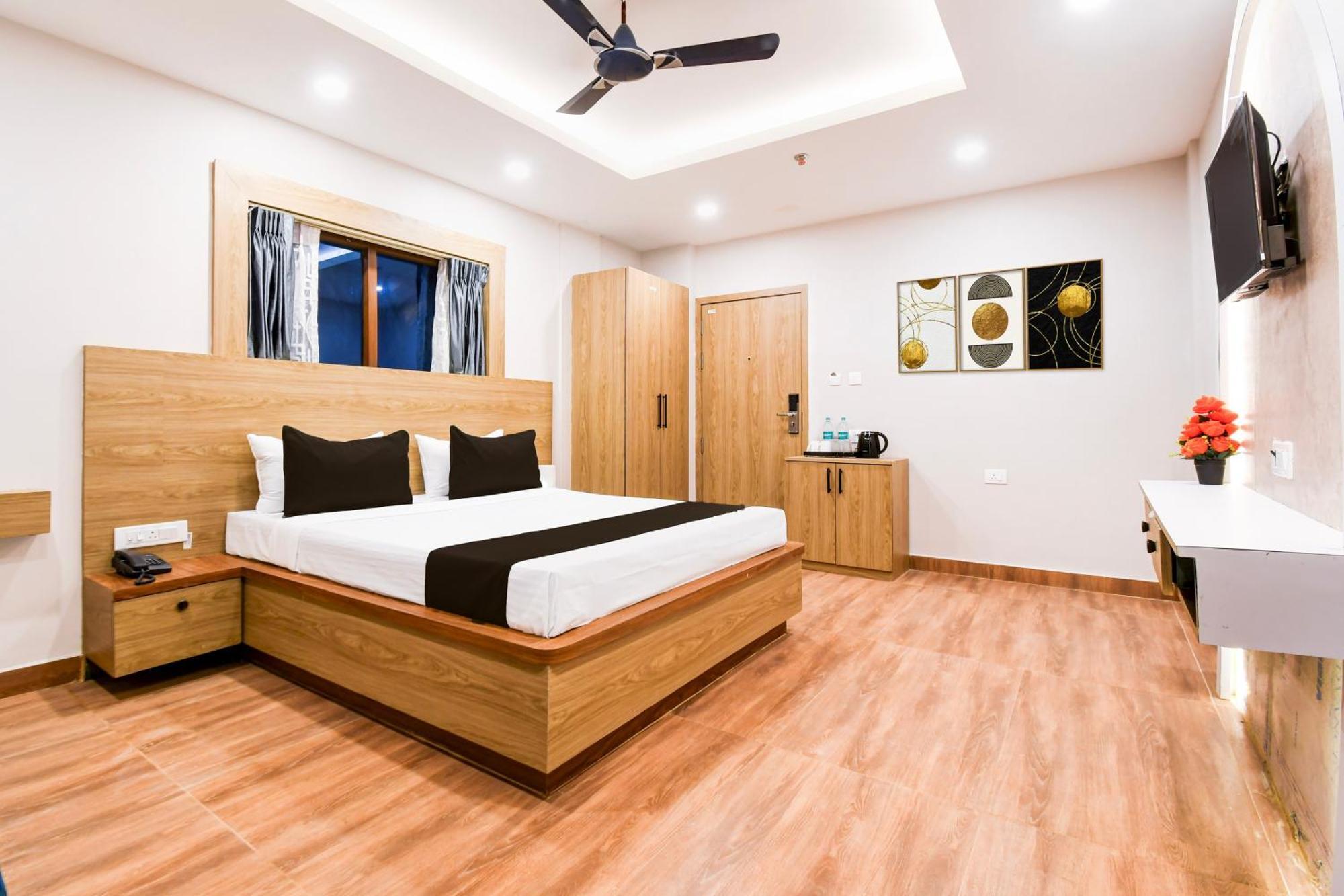 Palette Shree Jagannath Hotel