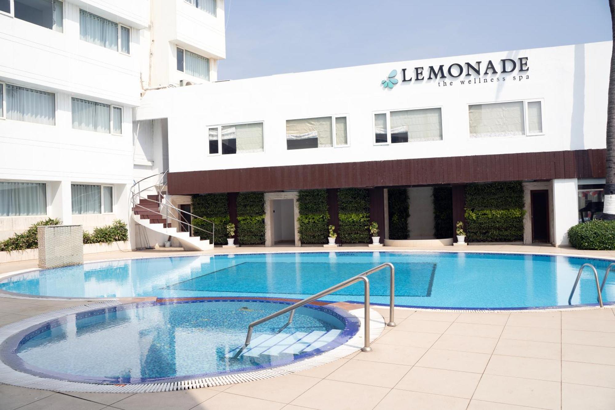 Hotel Holiday Resort Puri