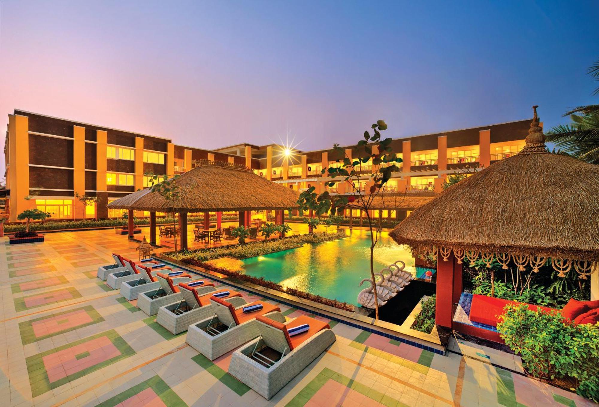 Mayfair Waves Hotel