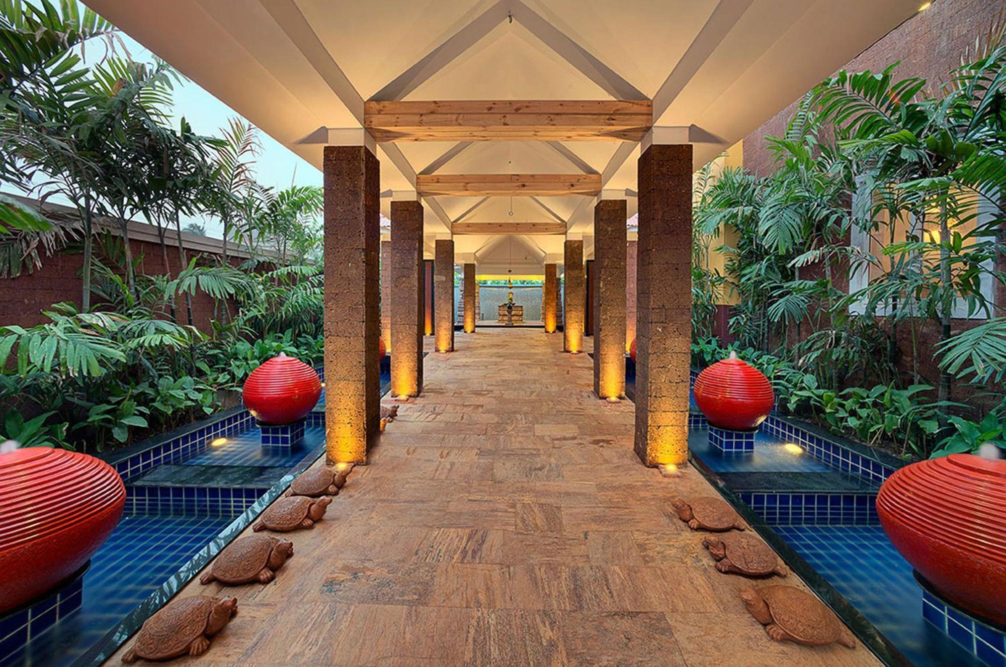 Mayfair Waves Hotel 5*