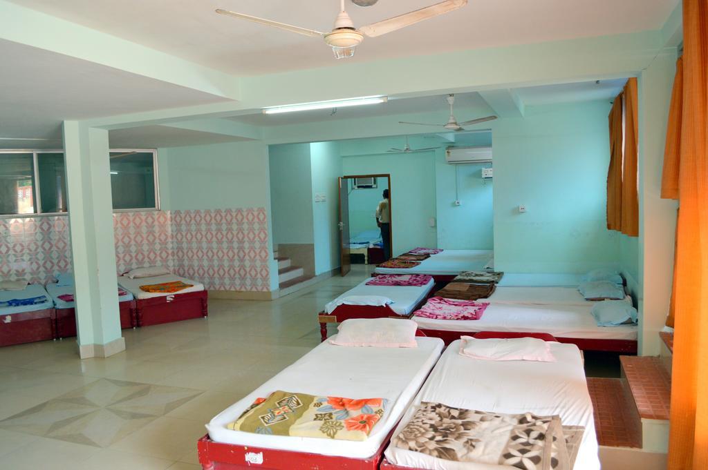 Hotel Krishna Palace 3*
