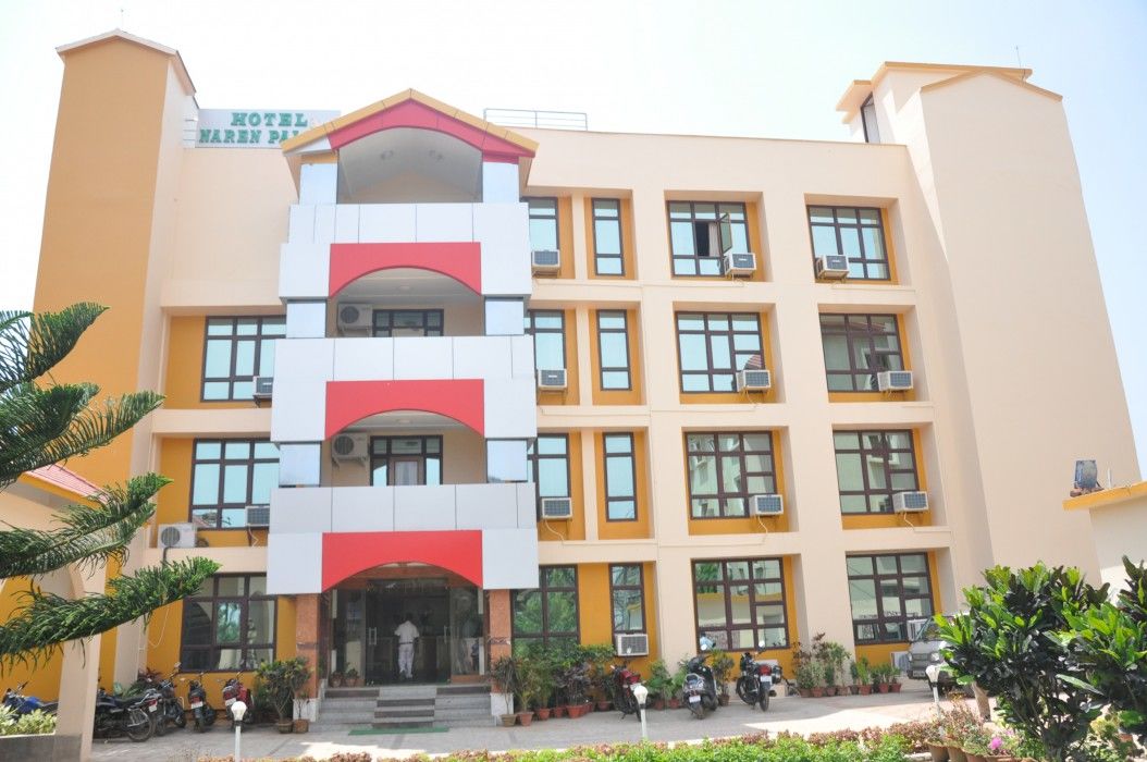 Arya Palace Hotel 2*
