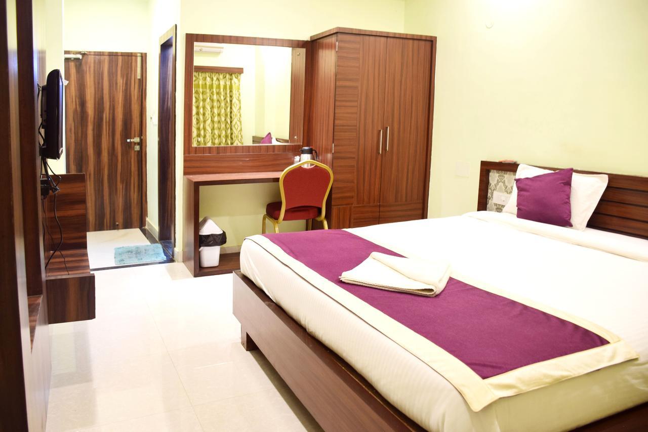 Shreedev Grand Hotel