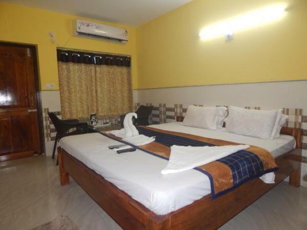 Hotel Goroomgo Laxmi 3*