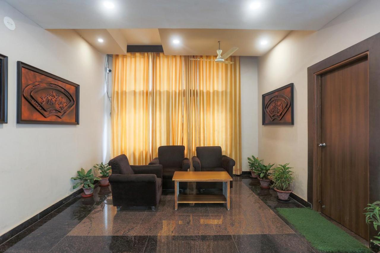 Oyo 61586 Narmada Bhavan Hotel Puri